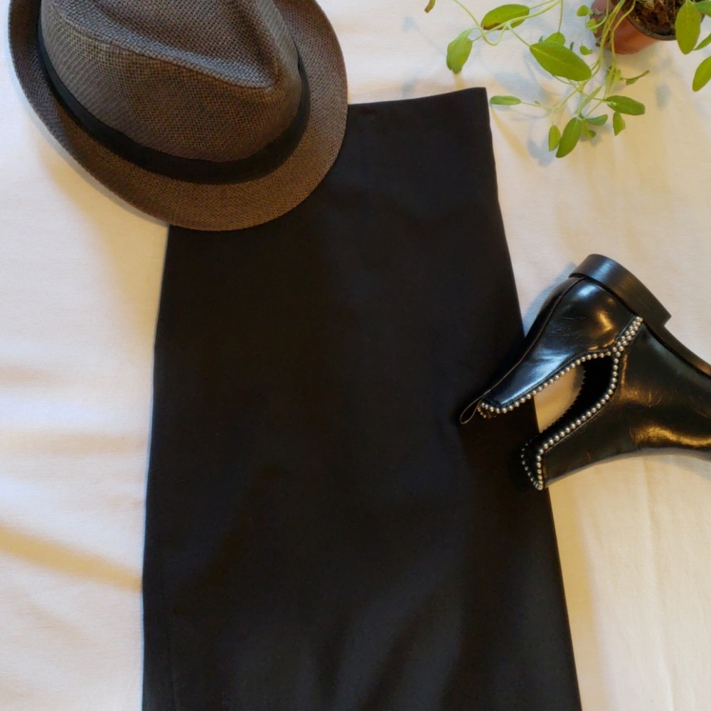 Anne Klein pencil skirt
